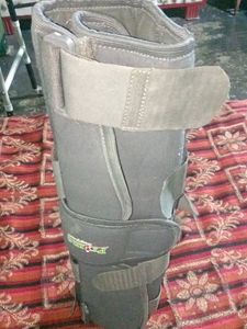 Long Knee Brace