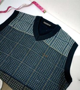 Kingstyle Sleeveless Sweater Vest