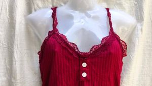 CUTE MAROON TOP