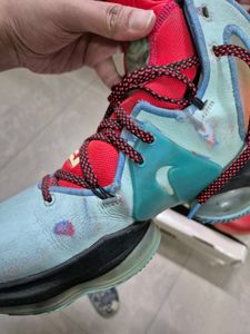 VERY RARE Nike Lebron 19 &#34;The Map&#34; original