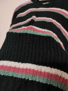 SALE 🛍️ Black Knit Sweater