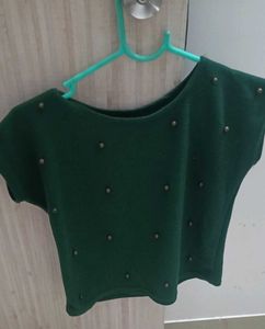 Green Crop Top With Half Sleeve