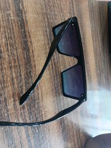 Oversized Black Sunglasses