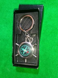 Unique KeyChain With Compass 🧭 (It Will Show The Correct Direction)