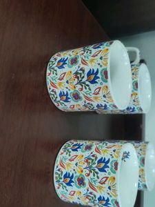 Floral Ceramic Mugs - Set of 4