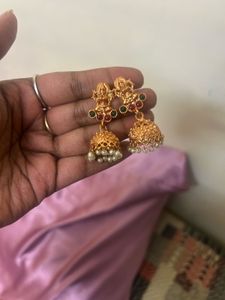 Golden Jhumka With Red Stone