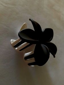 Flower Hair Claw Clip