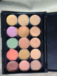 3 In 1 Colour Corrector Concealer Contour