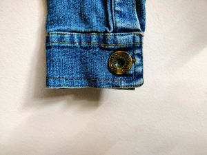 women&#39;s denim jacket