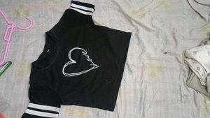 Jollify Women Self-Design Round Neck Black T-Shirt