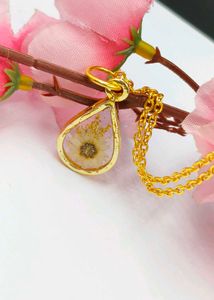 Resin Pressed Flower Teardrop Necklace