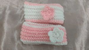 2 Pink Knitted Headband🩷🤍