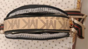 Sling bag