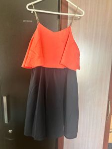 Chic Two-Tone Dress