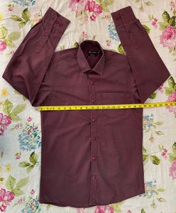 Men&#39;s Cotton Rich Formal Shirt (M)