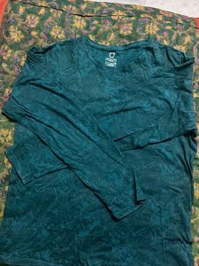 Urbano Fashion Tee - Large