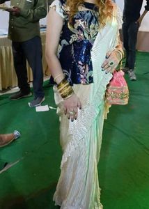 Beautiful Stylish Dsigner Saari