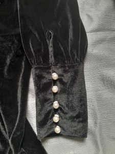 Sweetheart Neckline Black Velvet Korean Dress