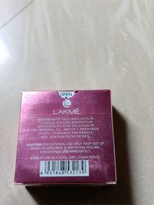 Lakme Compact
