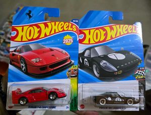 Hot Wheels Ferrari F40 & Porsche 904 Carrera GTS
