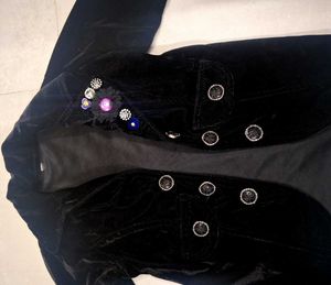 Elegant Black Velvet short Blazer