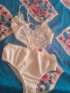 Trikinis Bodysuit Medium Size