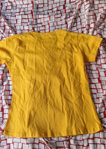 ✨Cotton Yellow T-Shirt For Girls–Soft&amp; EverydayUse