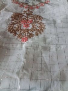 white ground for the womeno