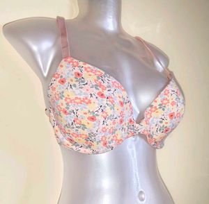 Size 38 M&amp;S 🎁Buy 2 Get 1 Free 🎁Floral Print Bra