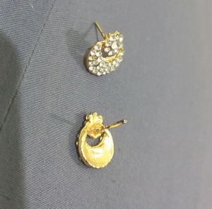 Sprinkling Stone Studs