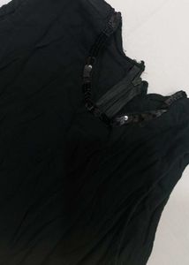 Black Sleeveless Tank Top with zip back