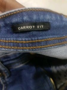 Carrot Fit Jeans