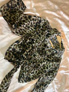 New Animal Printed, Shirt-styled Knot-detail