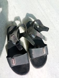 Black Light Weight Sandal