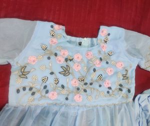 Modern Floral Suit Set With Dupatta