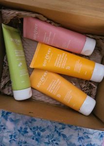 Dot &amp; Key Skin Care Set