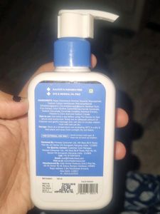 Derma Co 2% Niacinamide Gentle Skin Cleanser
