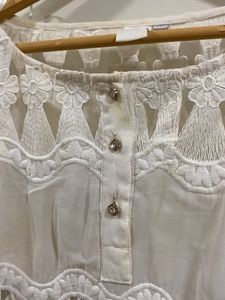 Classy Peach Shade Top With Very Attractive Design