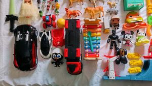 Figures &amp; Toys
