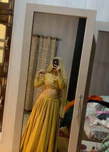 Big Flaired Full Sleeve Backless Lehnga💛💐
