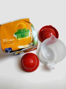 Kitchwish Plastic Hand Juicer Nano Fruit
