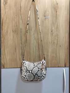 Stylish Crossbody Bag