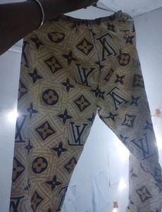 Louis Vuitton Bottoms 🤑