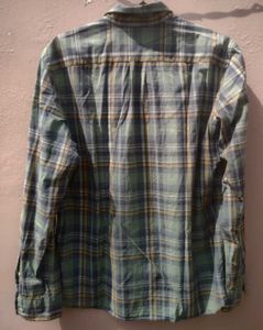 H&amp;M Shirt 👕 Chest 42inch Length 29 Inch
