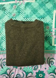 H&amp;M woman Olive Green Knit Sweater #looser