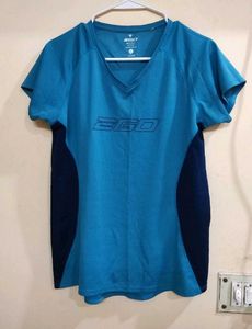 2Go Dry Fit Tshirt For Women In Size L