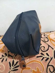 Vintage Leather toiletry travel bag