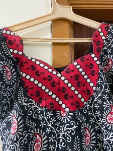 Patterned Kurti With Red &amp; Black