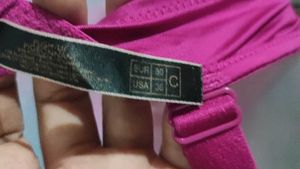 Victoria&#39;s Secret rose color bra