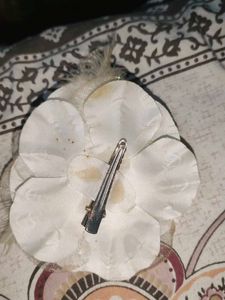 White Flower Hair Clip